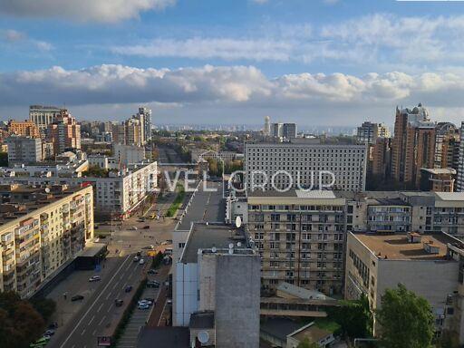 General Almazov St. (Kutuzov), 18/7