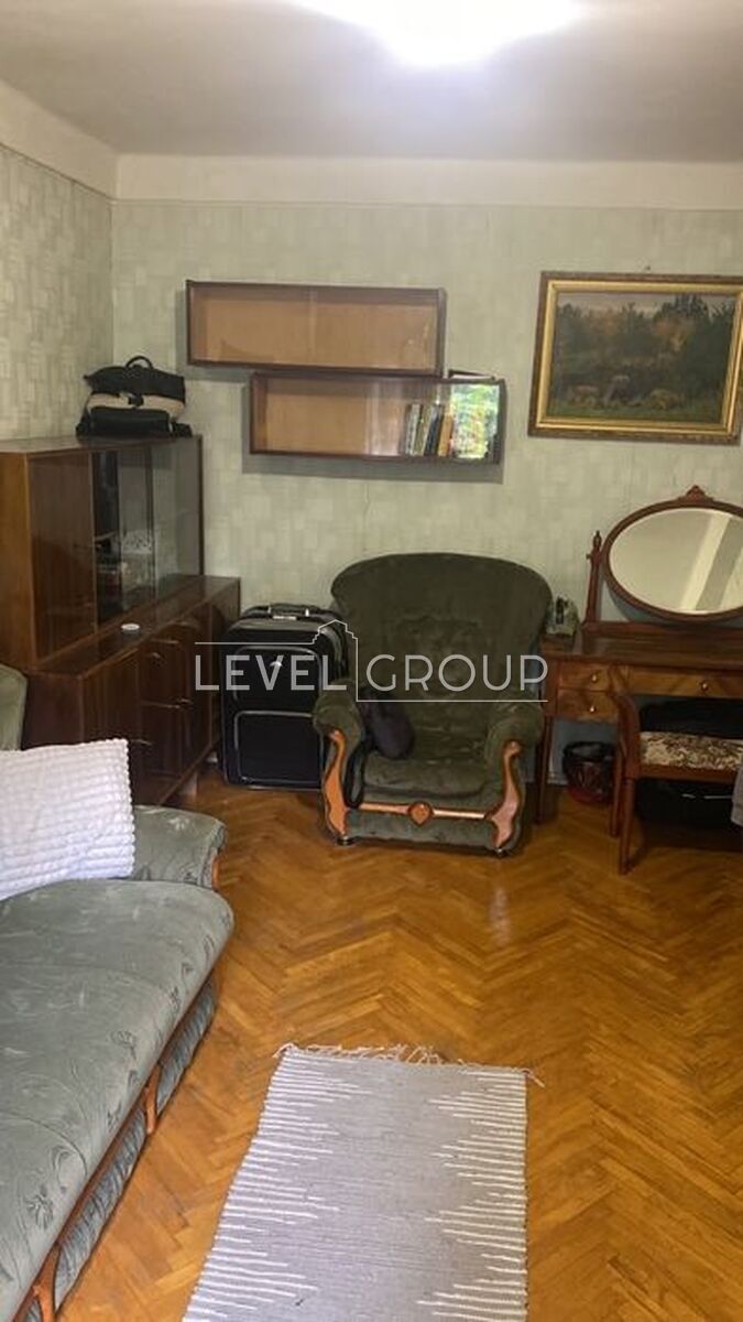 Політехнічна вул., 5а