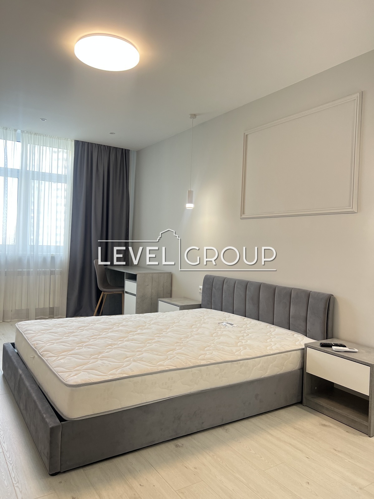 Микільсько-Слобідська вул., 10