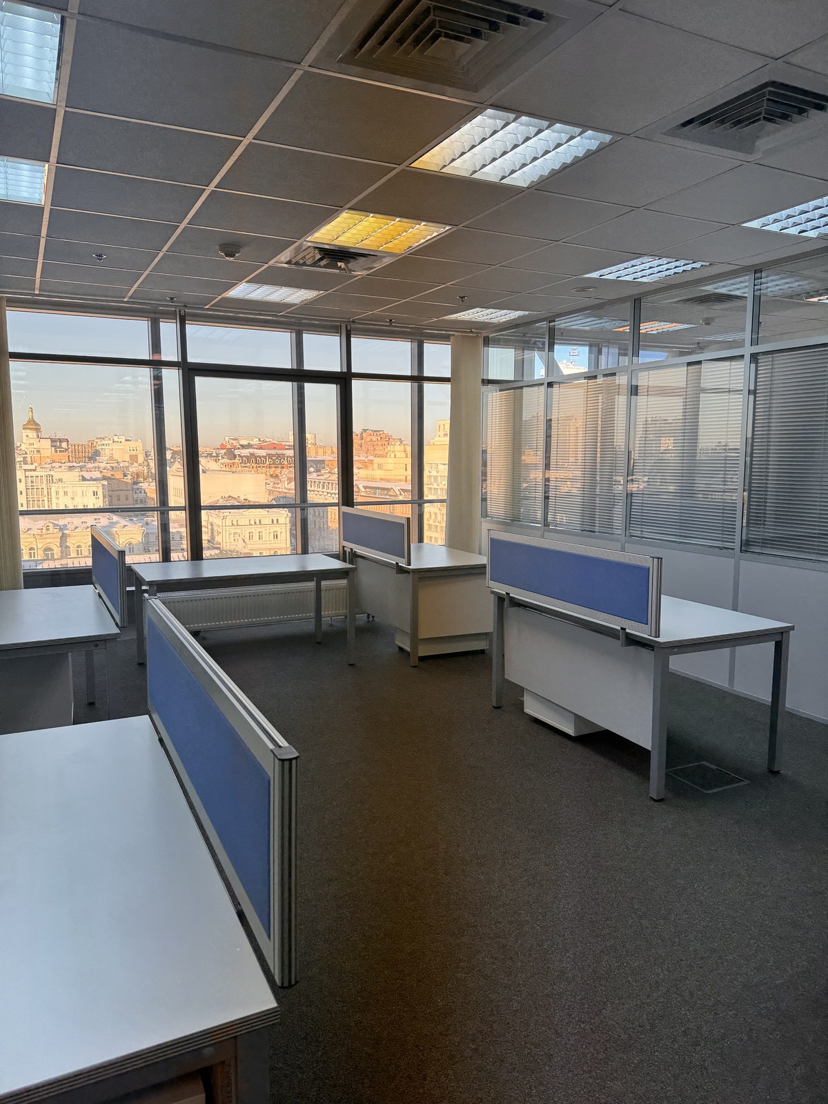 Bohdana Khmelnytskyi St., 17/52 A