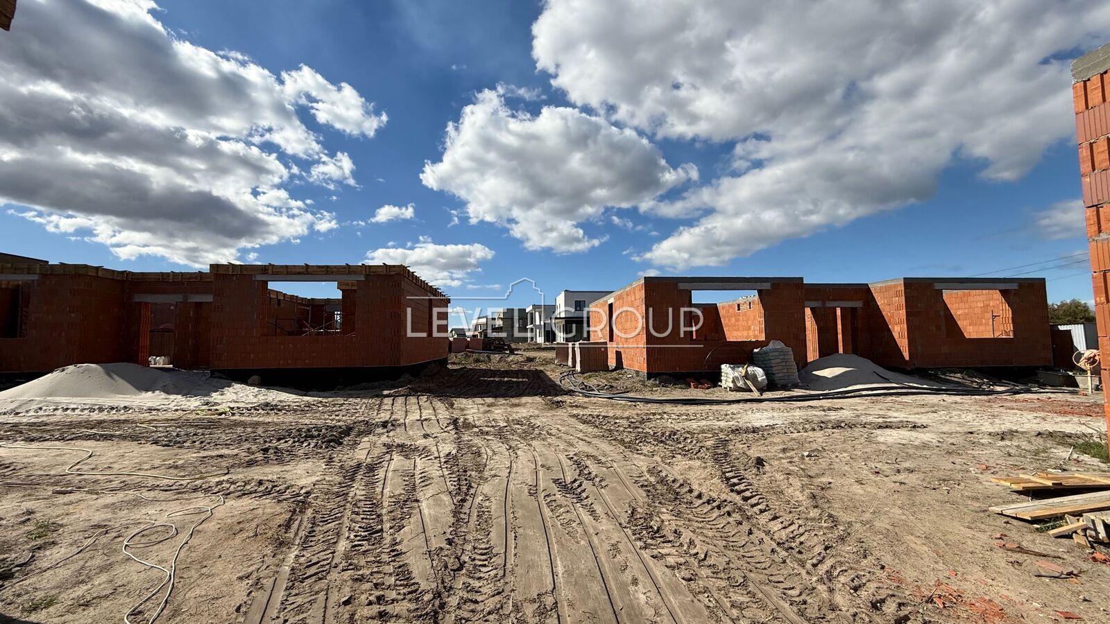 Monastyrska St., 16A