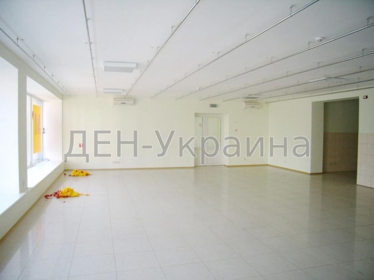 Каштанова, 3