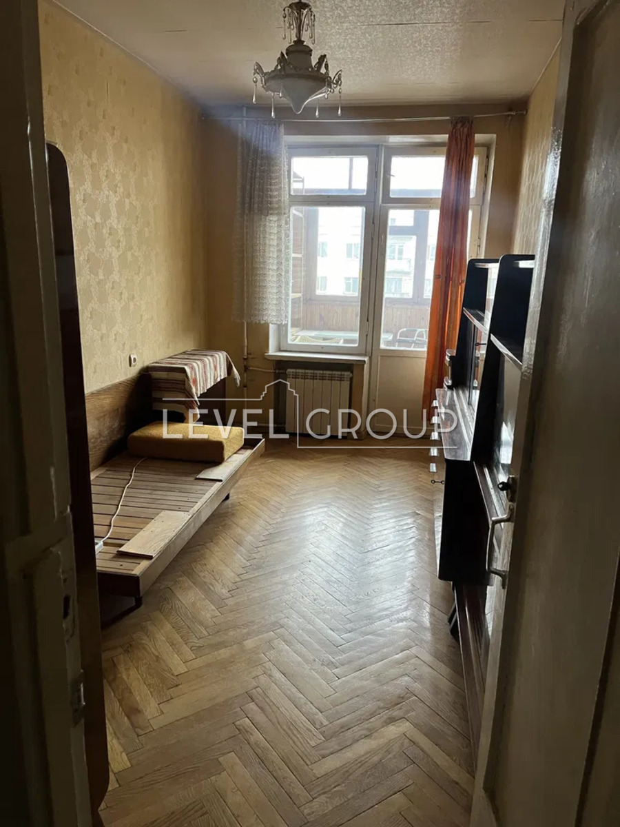 Sichovykh Striltsiv St. (Artema), 44