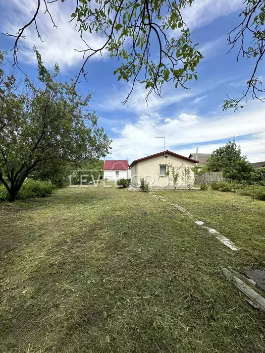 M. Karpenko St. (Kosiora), 4