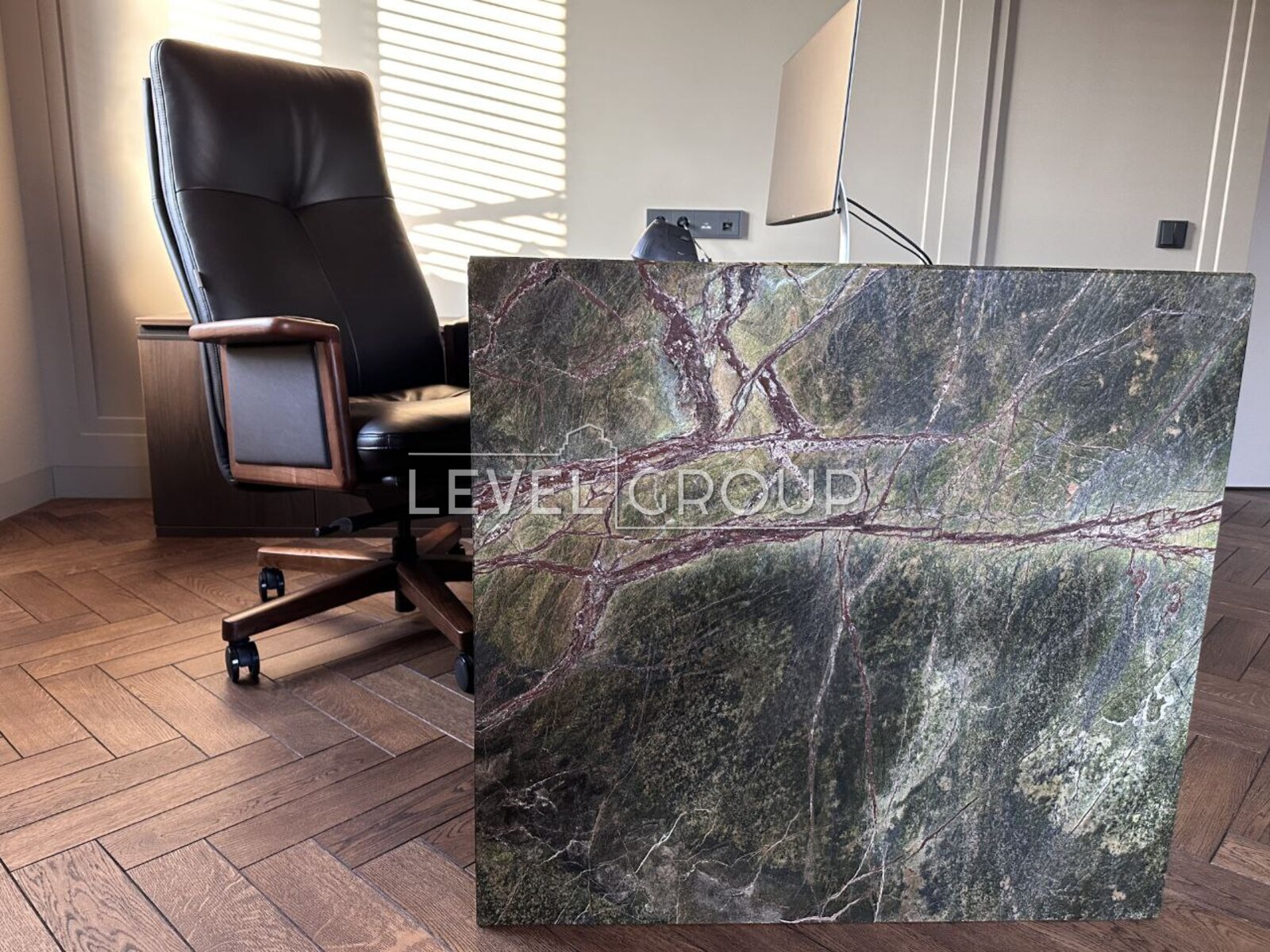 Узліссівська, 10