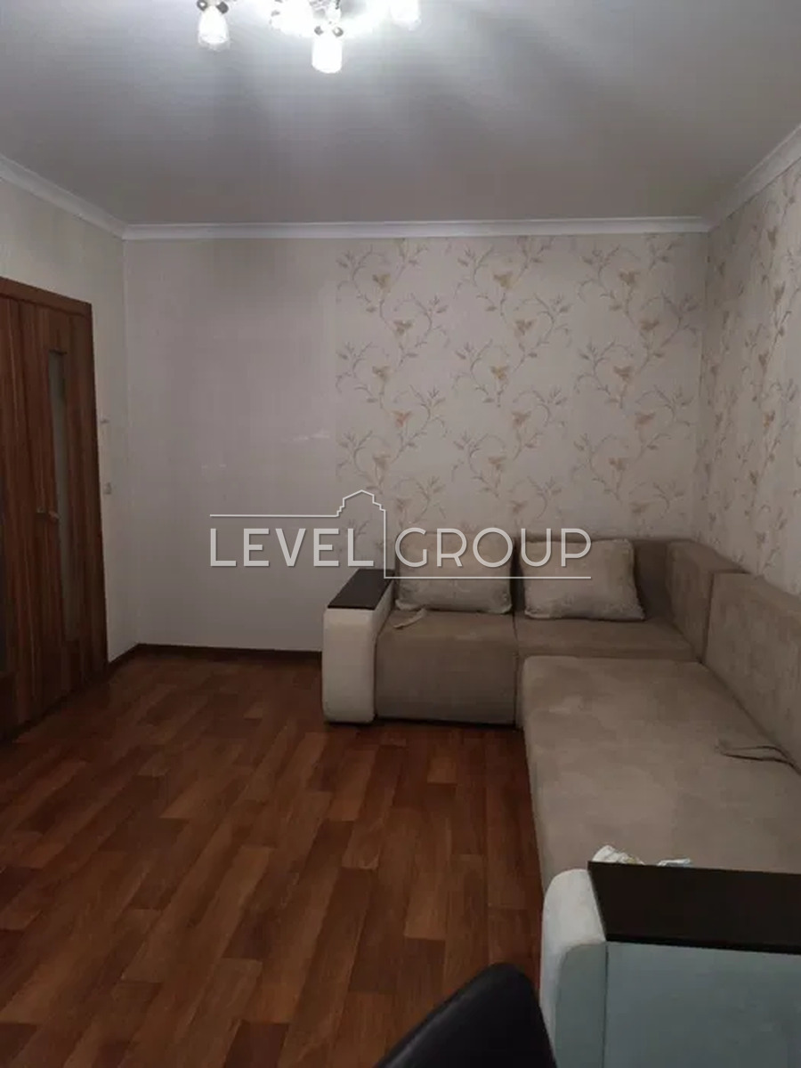 Урлівська вул., 38а