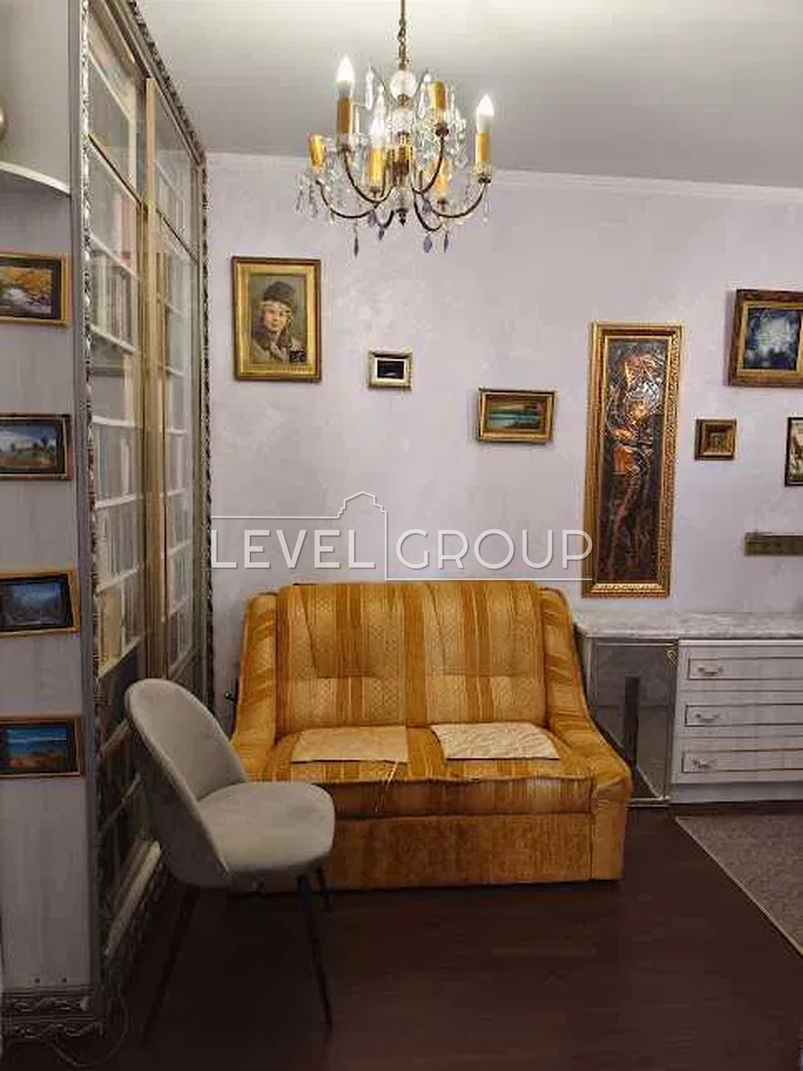 Вадима Гетьмана вул., 1В