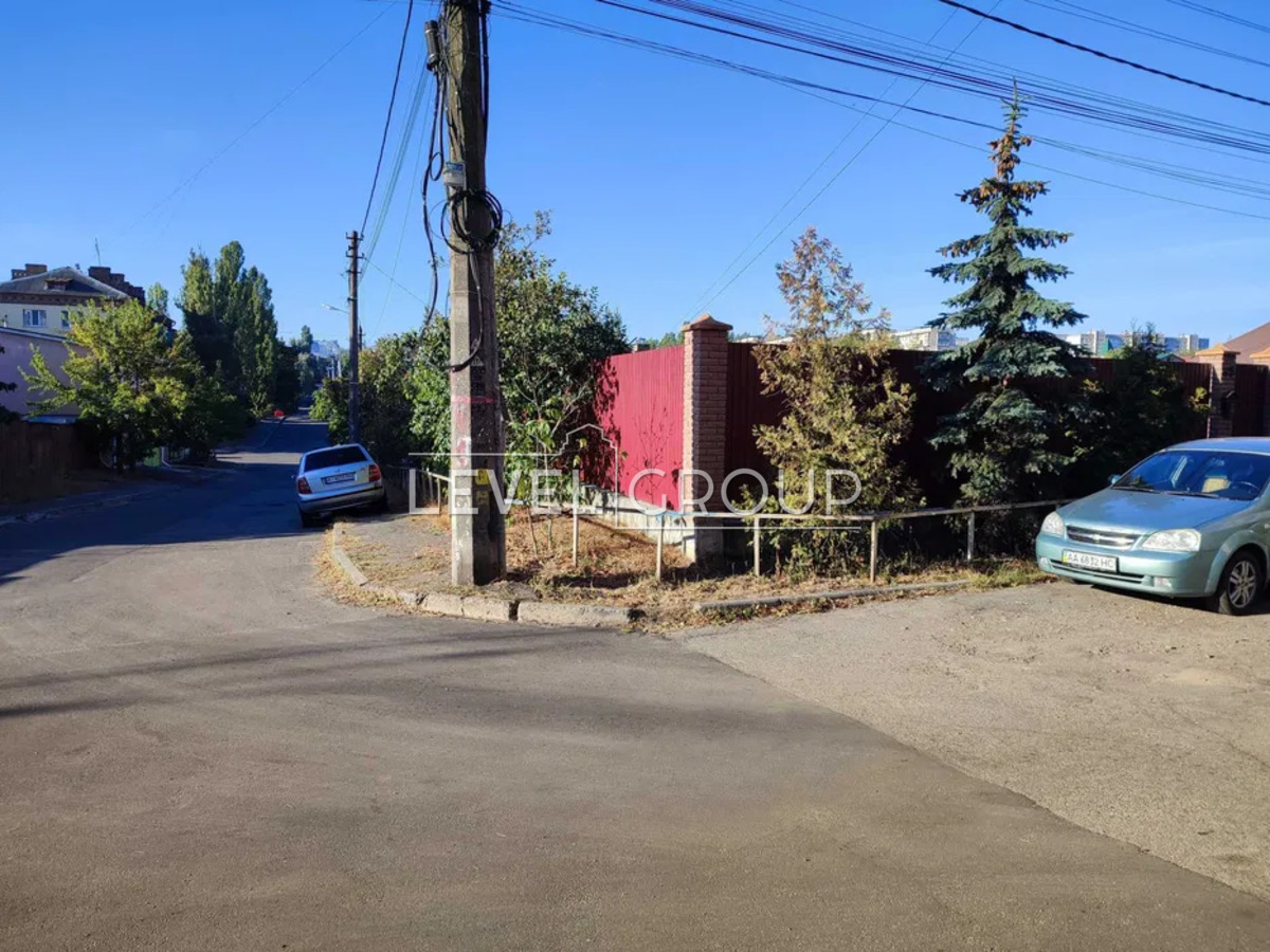 Гамаліївська вул. (Олександра Бестужева)