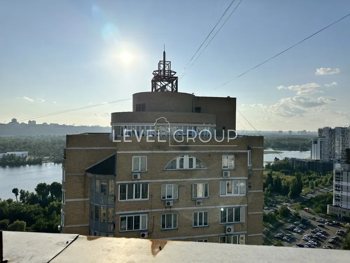 Микільсько-Слобідська вул., 6б