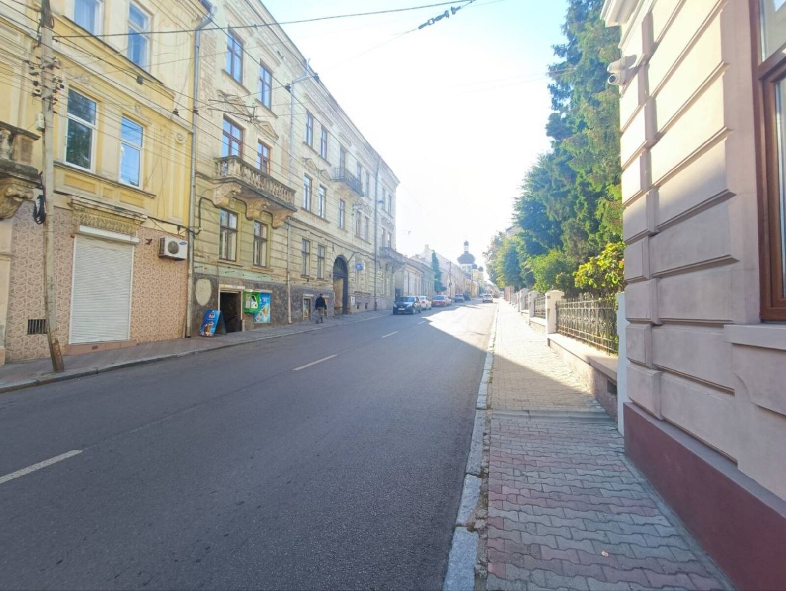 Руська, 10