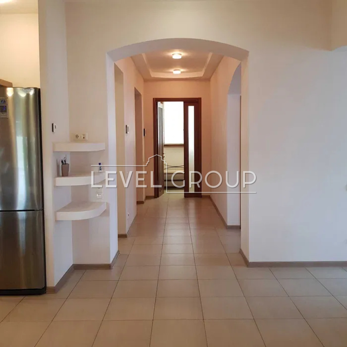 Італійська, 14