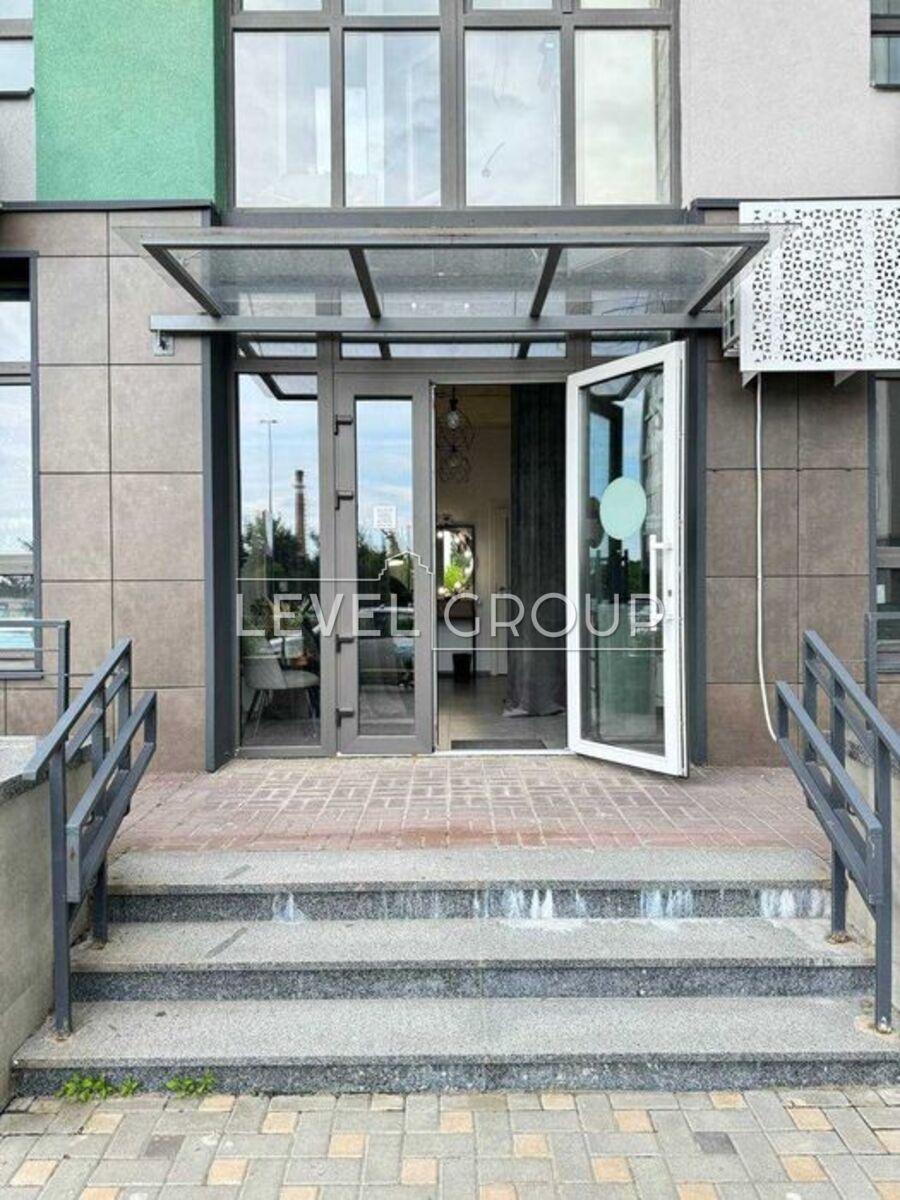 Tiraspolska St., 52