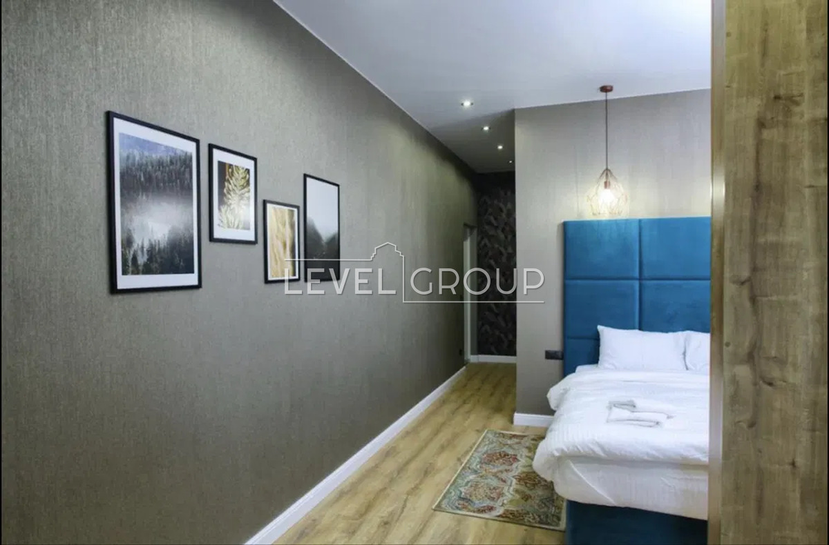 Yevhen Konovalets St. (Shchorsa), 36e