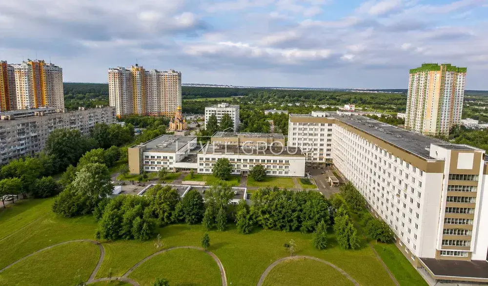 Petro Kalnyshevsky St. (Mykhaila Mayorova), 7