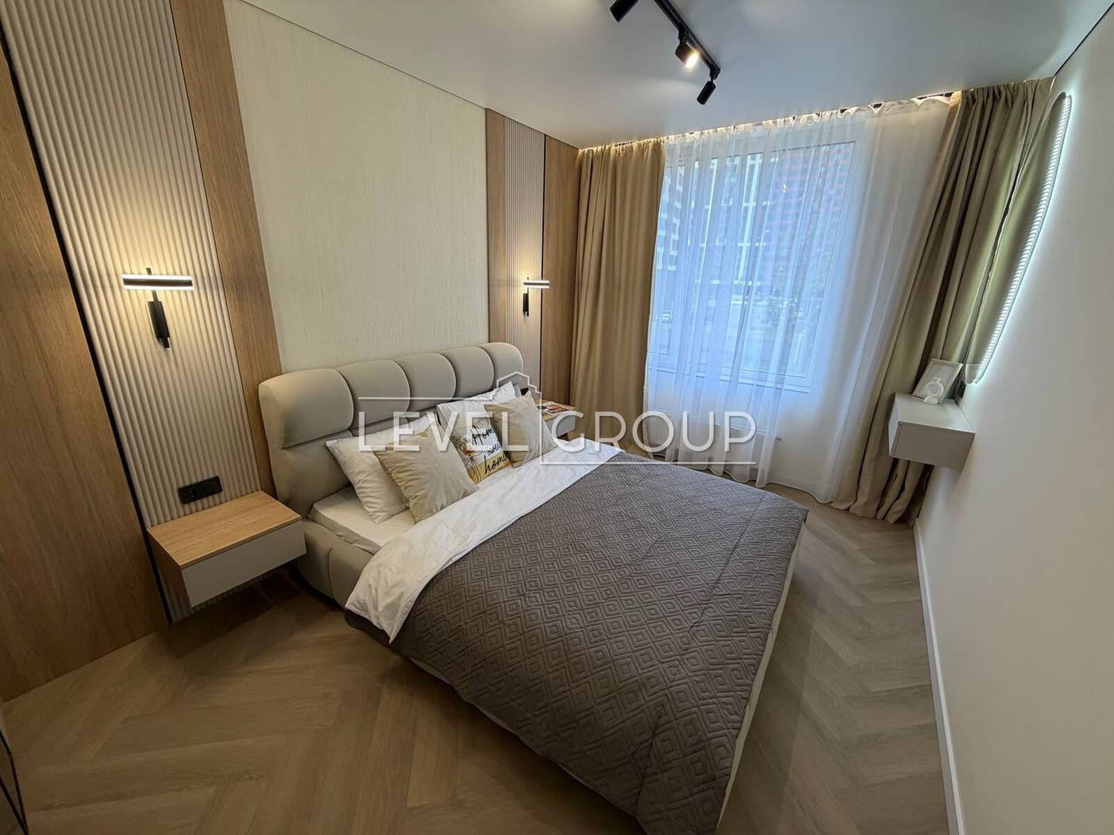 Oleksandra Olesia St., 17A