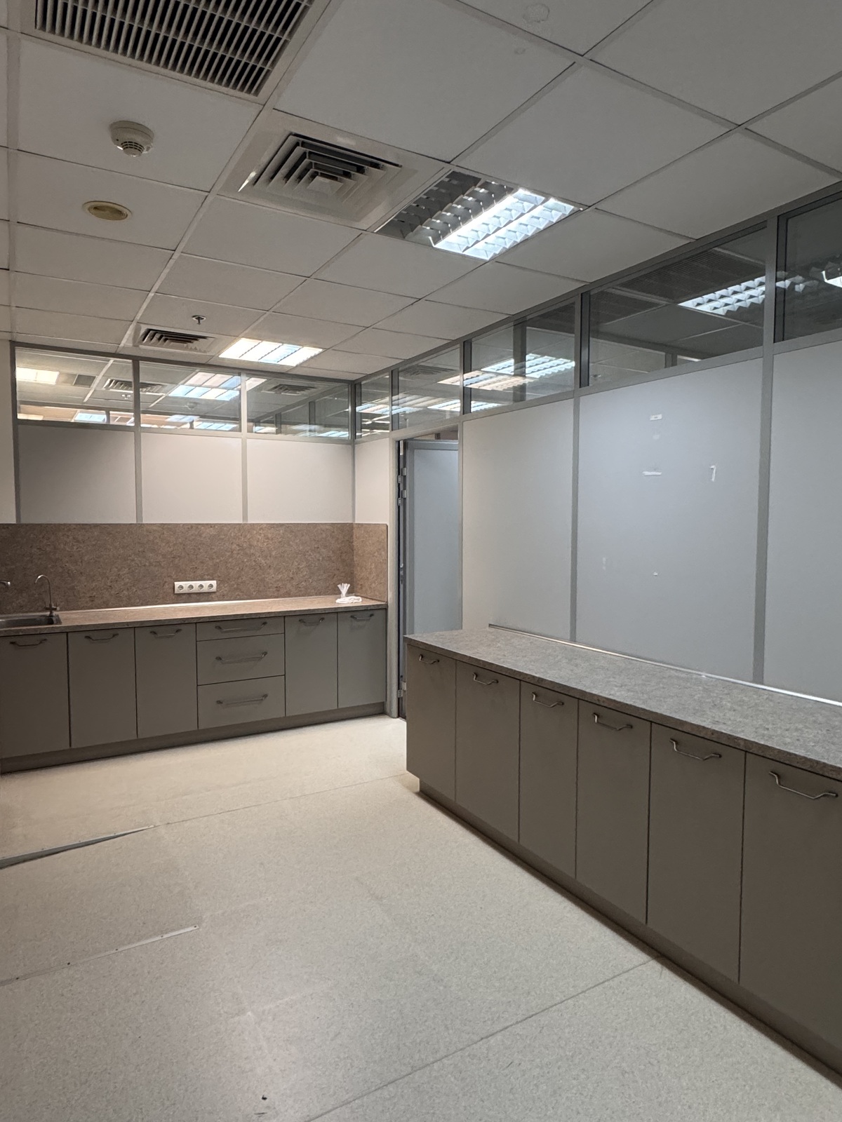 Bohdana Khmelnytskyi St., 17/52 A