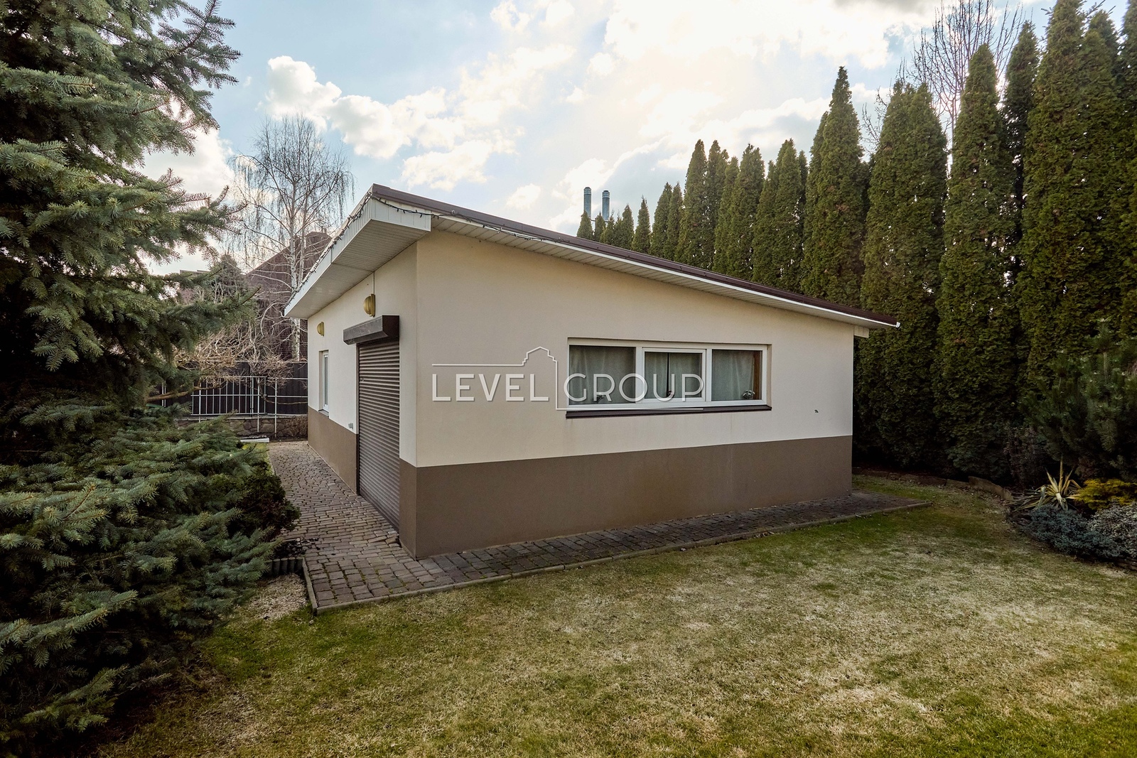 Ірпінська вул., 32