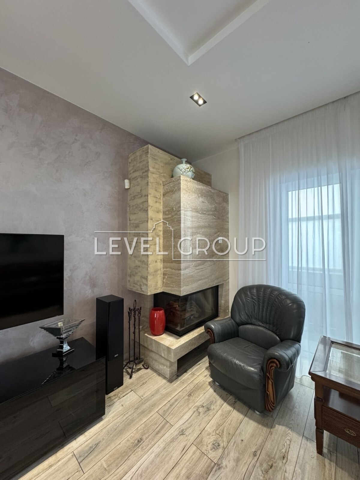 пров. Колгоспний