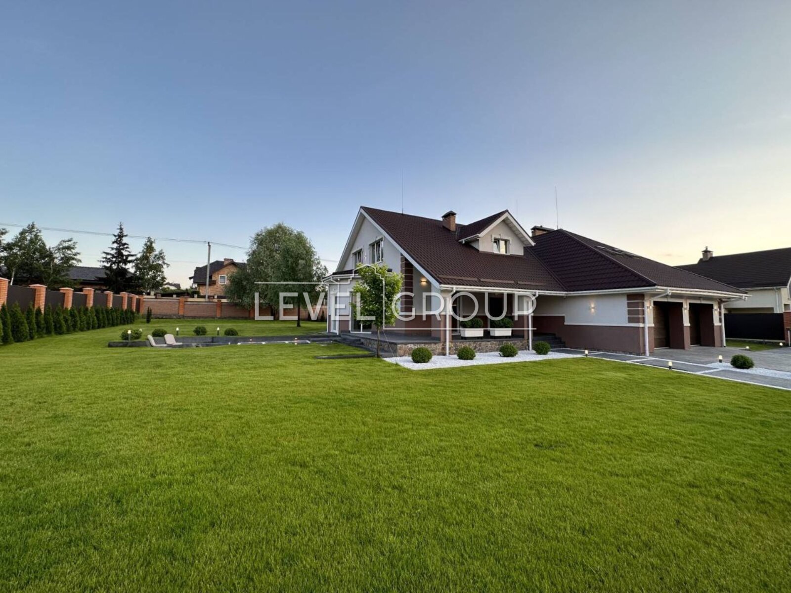 Узліссівська, 10