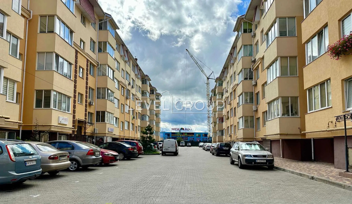 Бишівська, 7