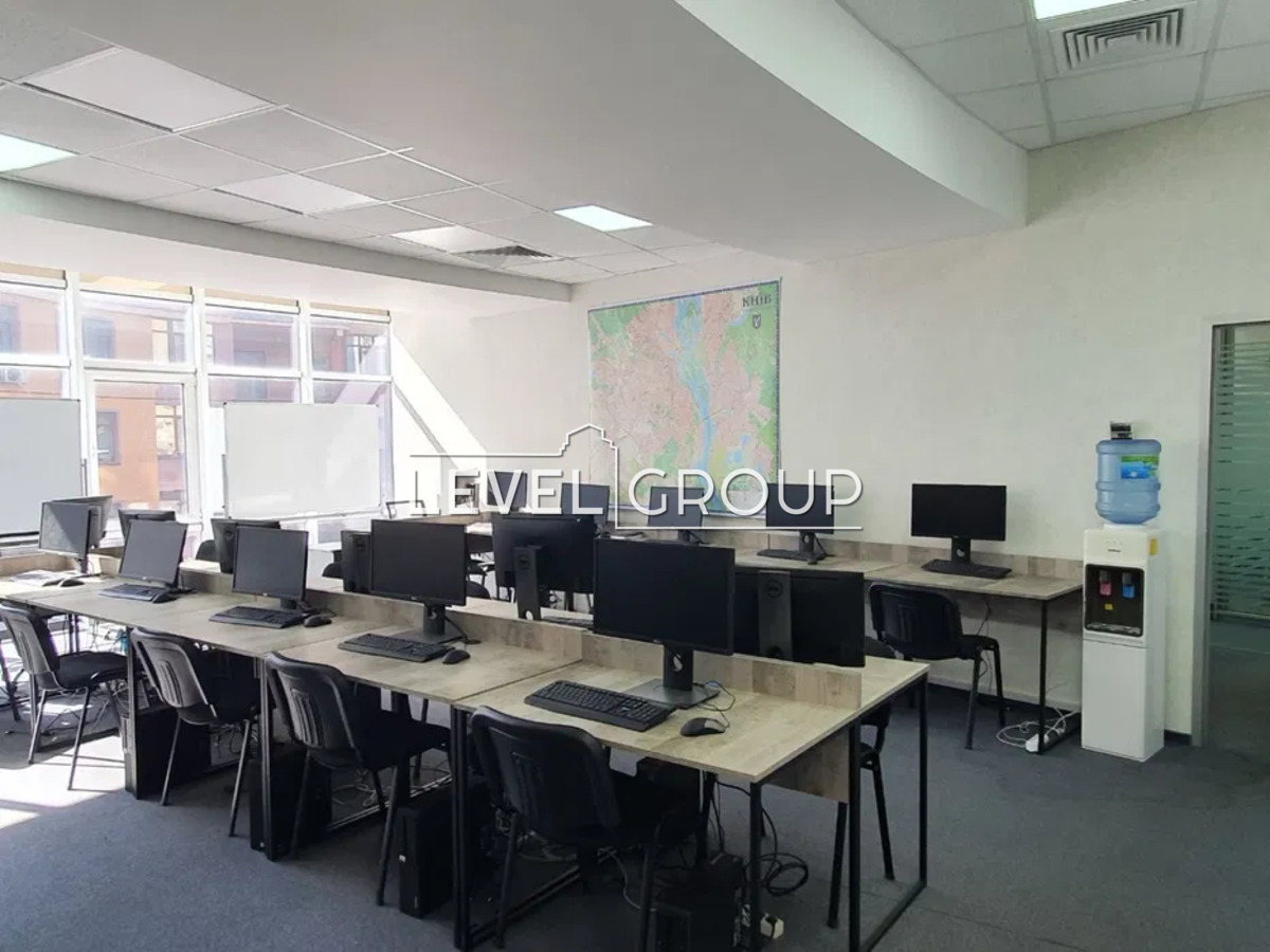 Yevhen Konovalets St. (Shchorsa), 36-d