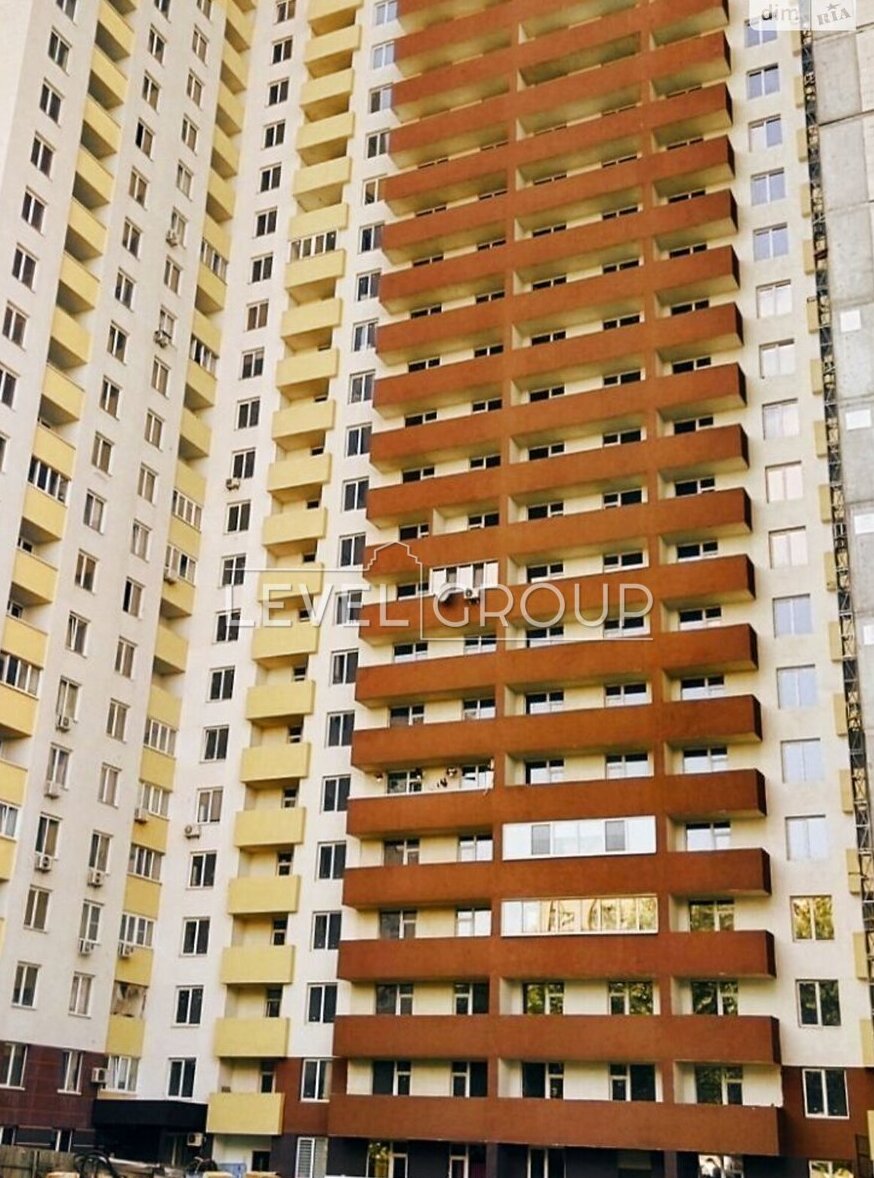 Українська вул., 6