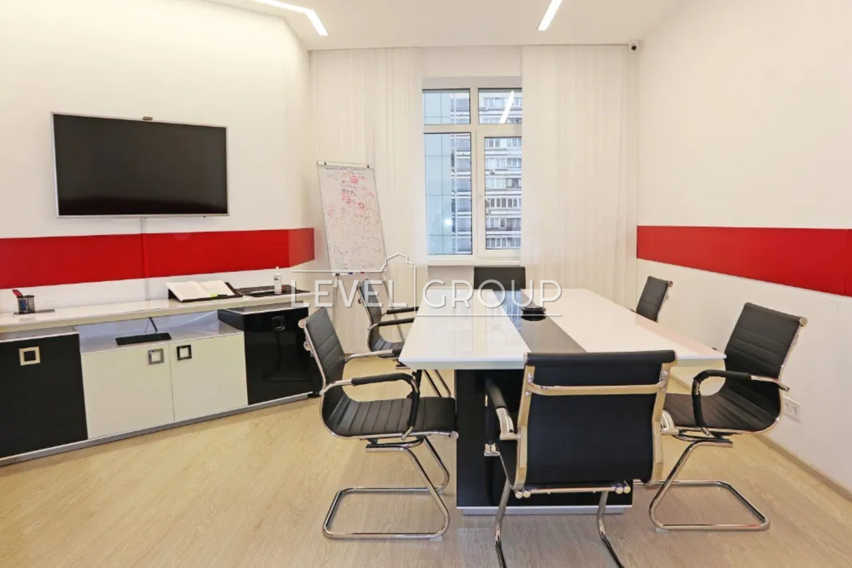 Antonovych St. (Gorky), 131