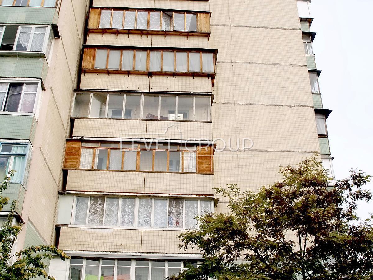 Миколи Закревського вул., 89