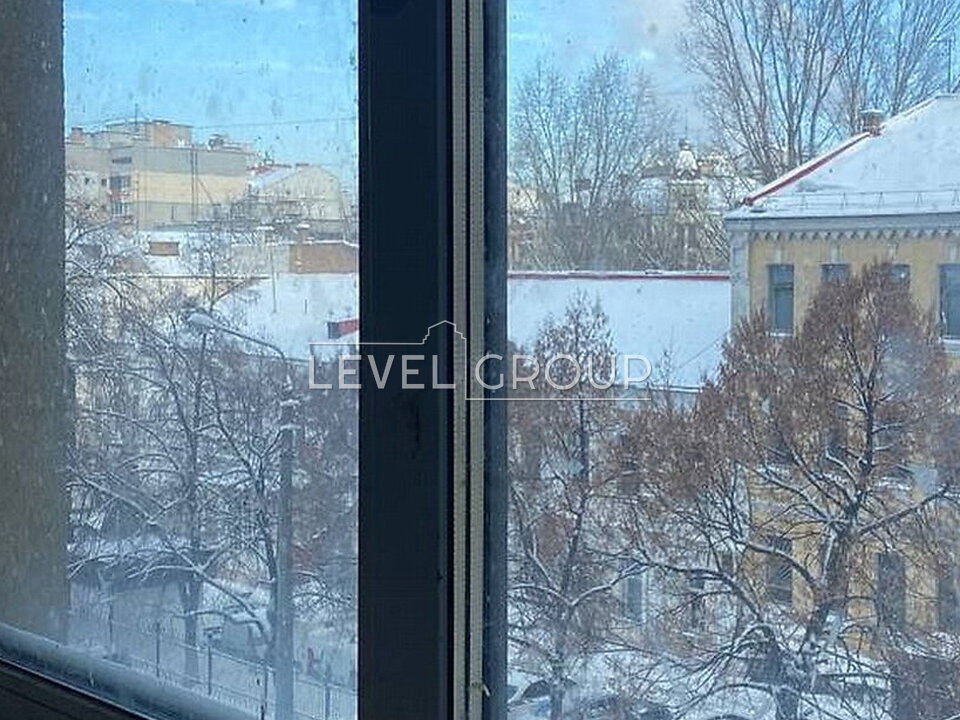 Нижній Вал вул., 27/29