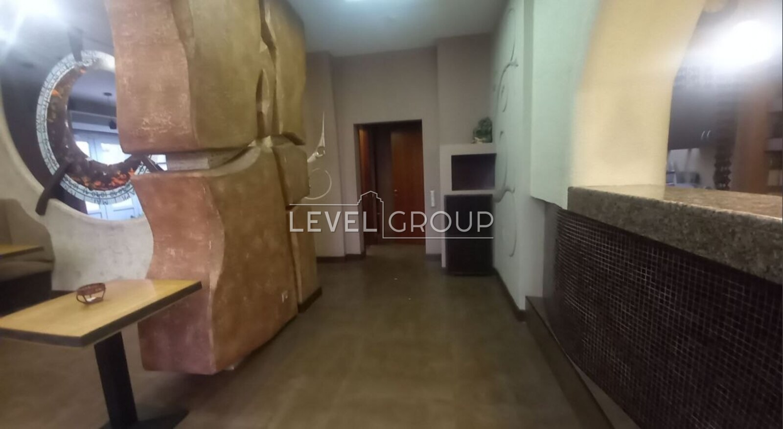 Раїси Окіпної вул., 10а