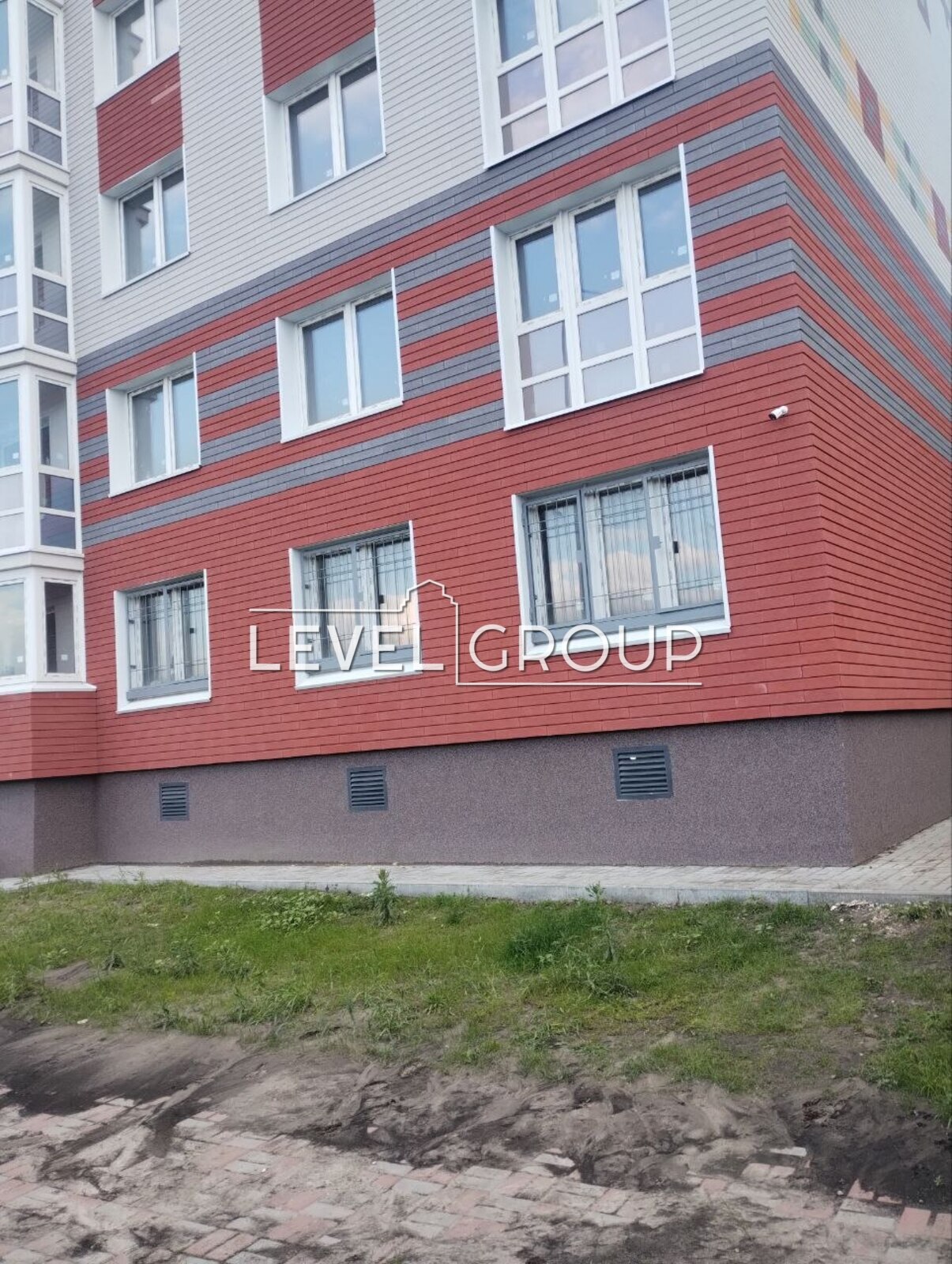 Бориса Гмирі вул., 22В