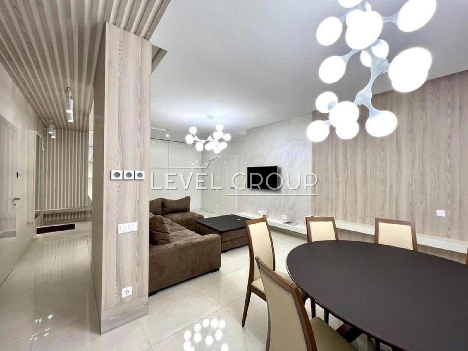 Yevhen Konovalets St. (Shchorsa), 34