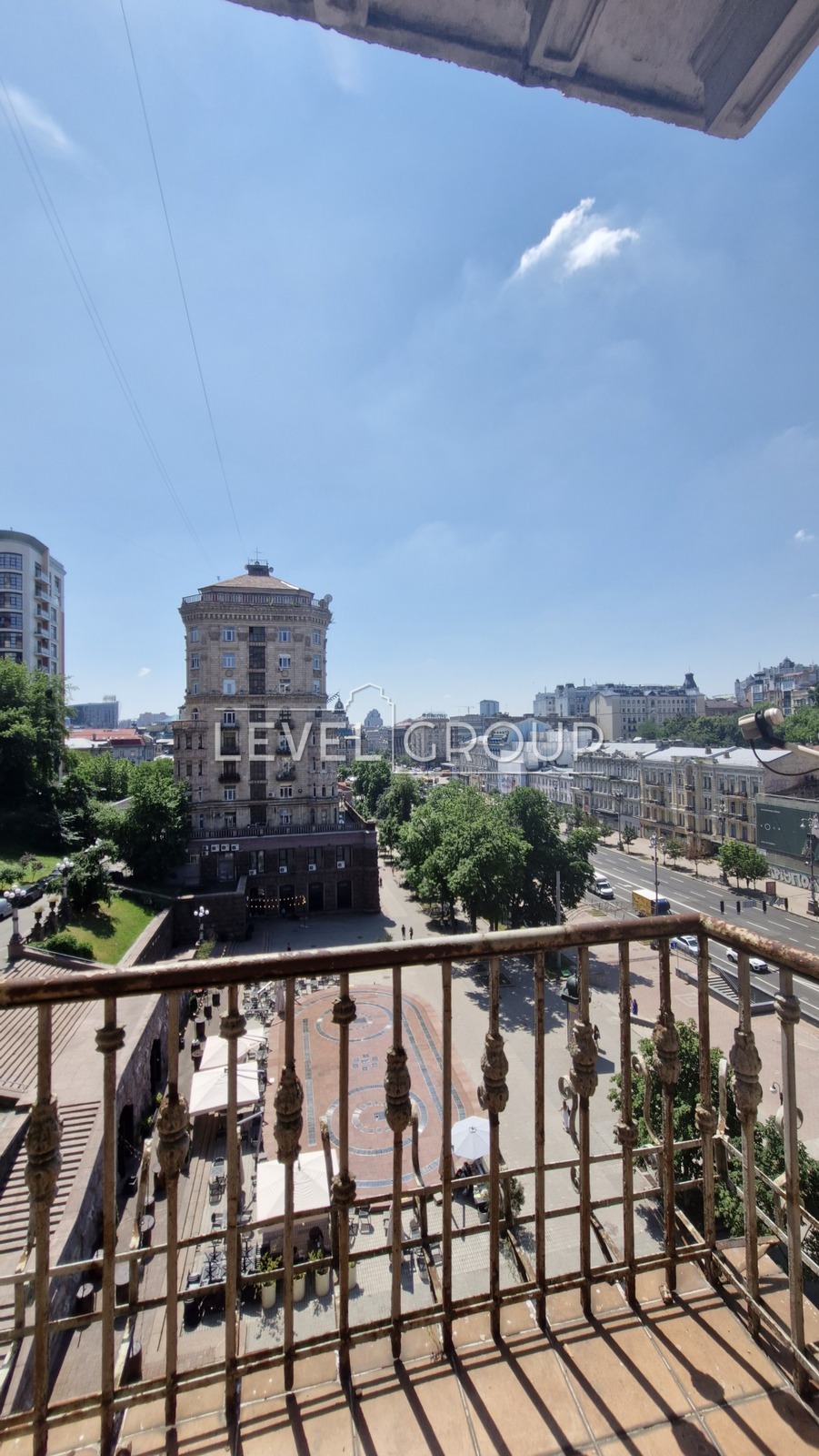 Хрещатик вул., 23
