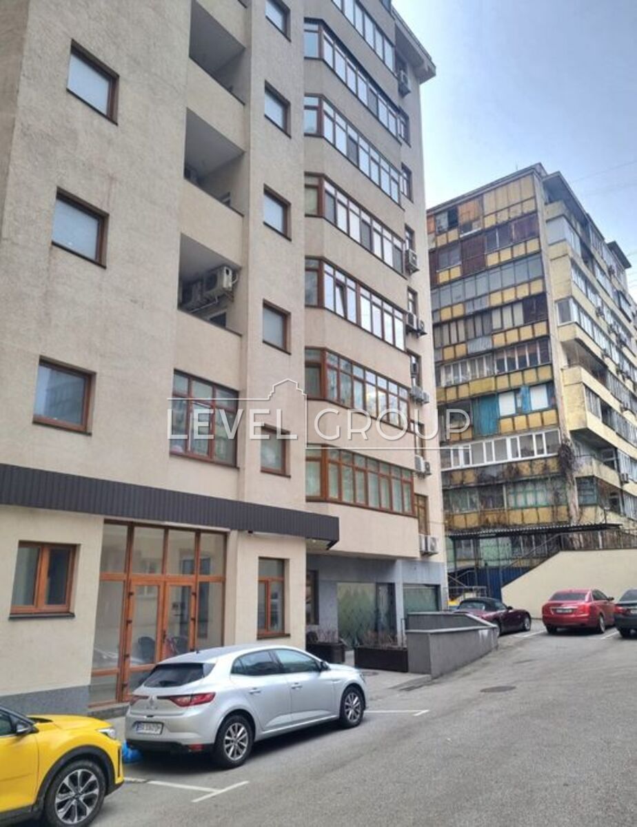 Antonovych St. (Gorky), 103