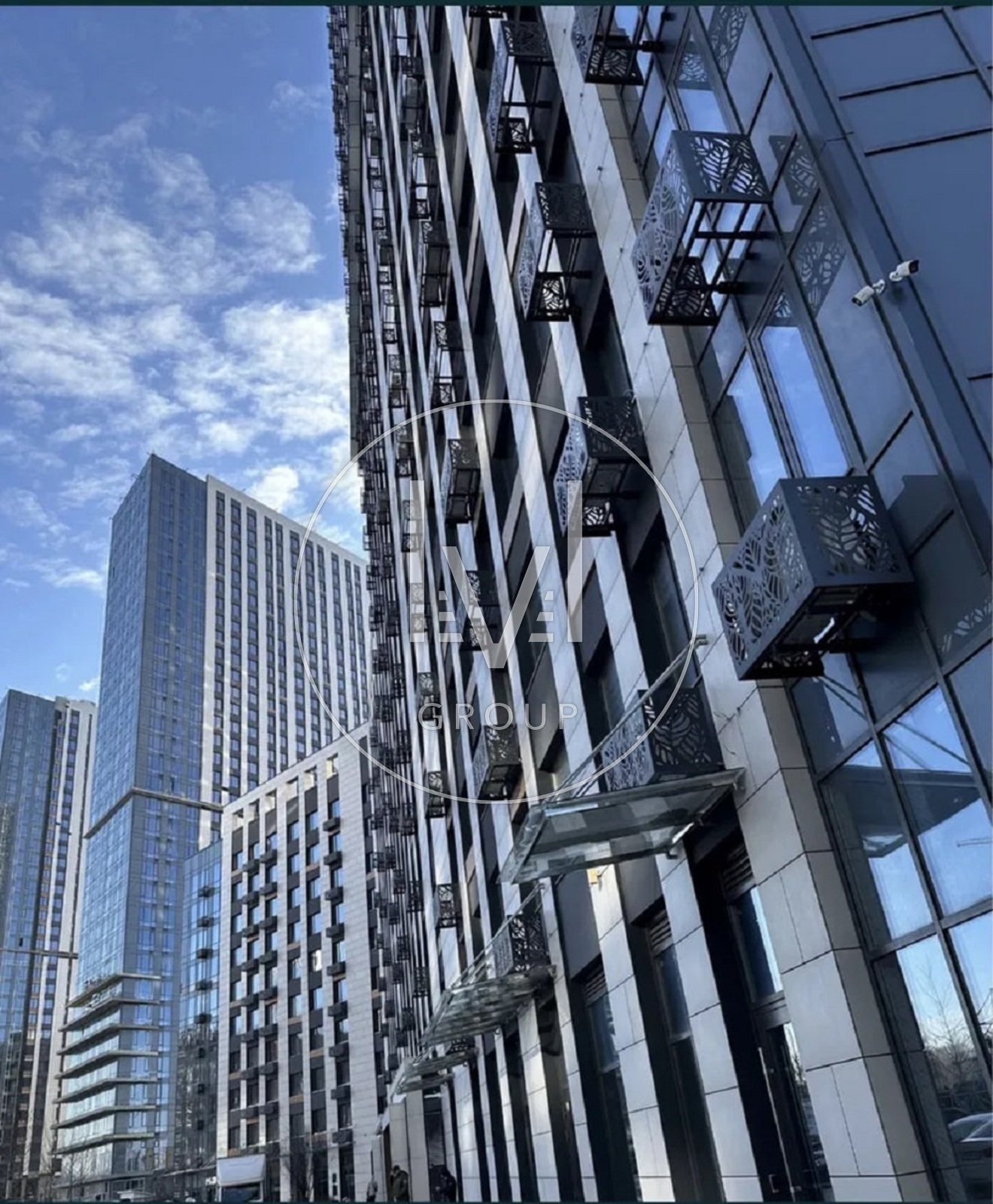 Akademika Zabolotny str., 1B