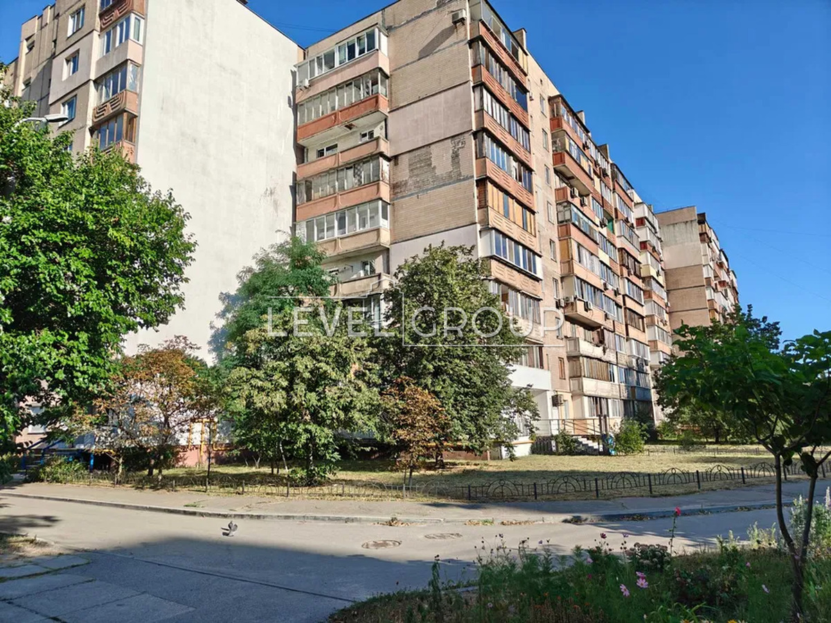 Братства тарасівців вул. (Декабристів), 9