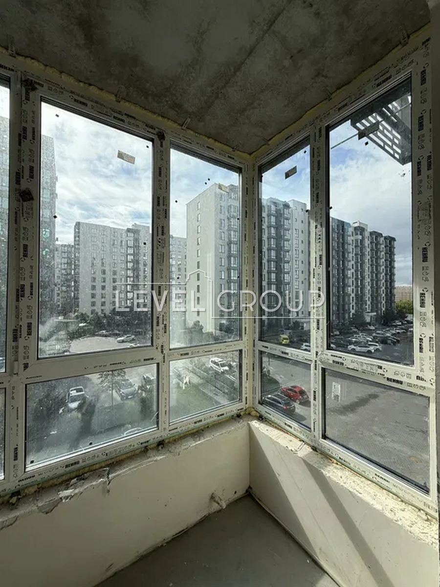 Героїв Небесної Сотні, 14/1