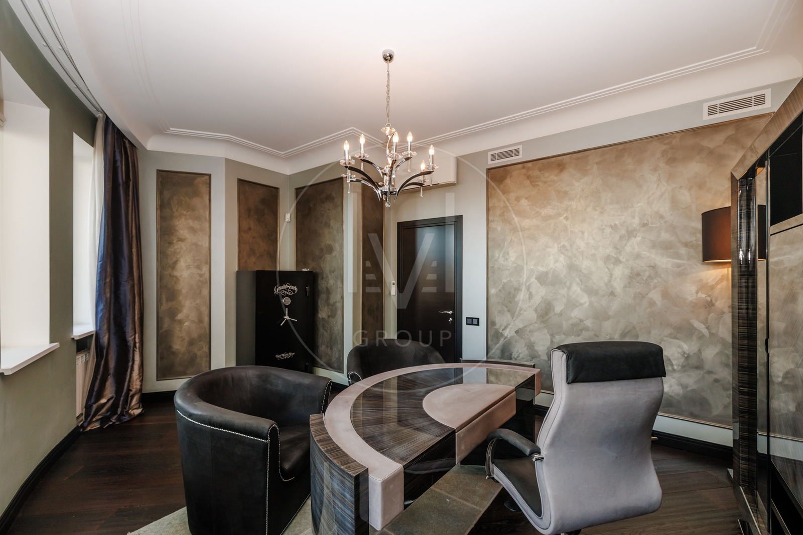 12 Srybnokilska St