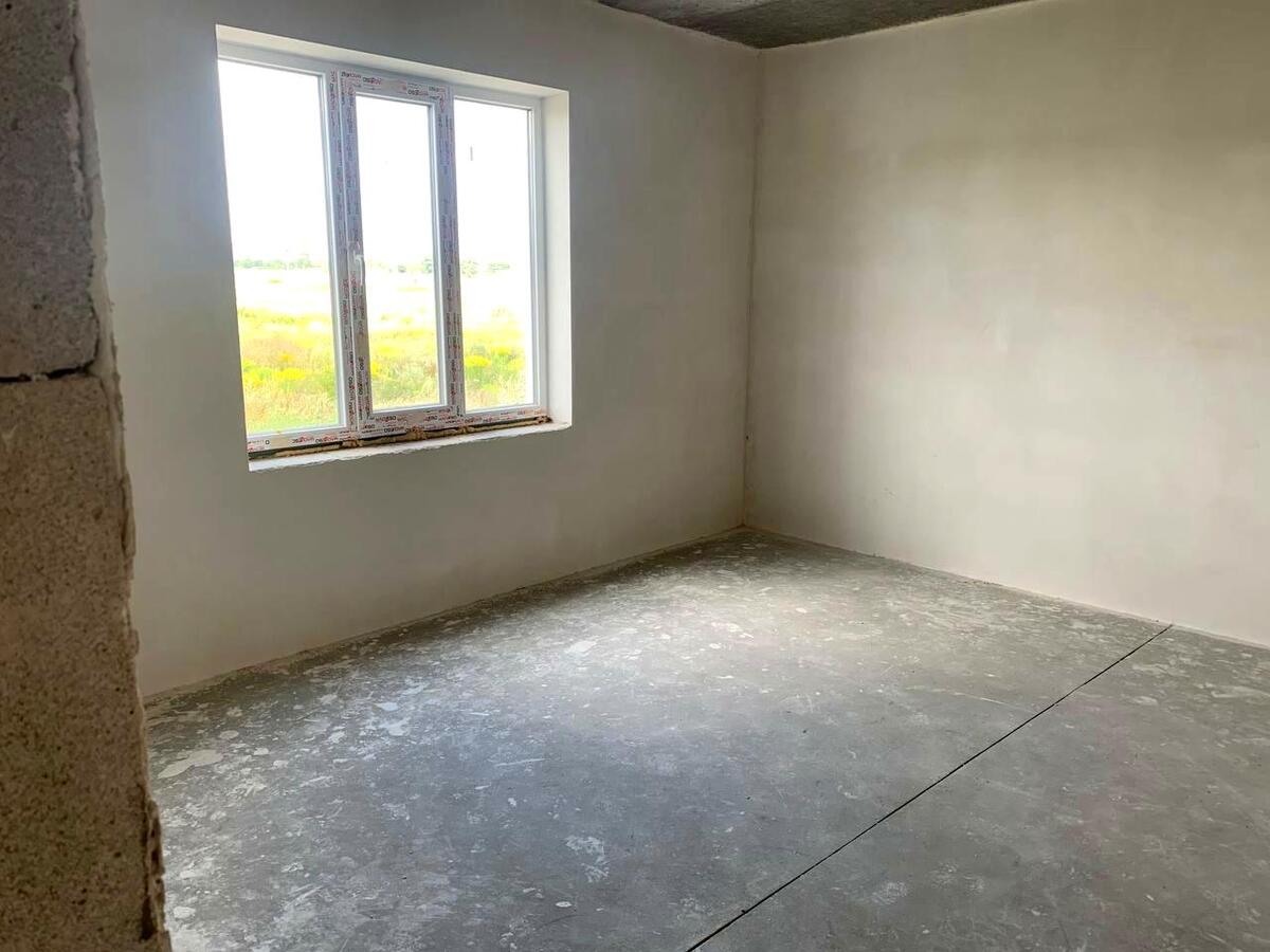 Київська, 1/8