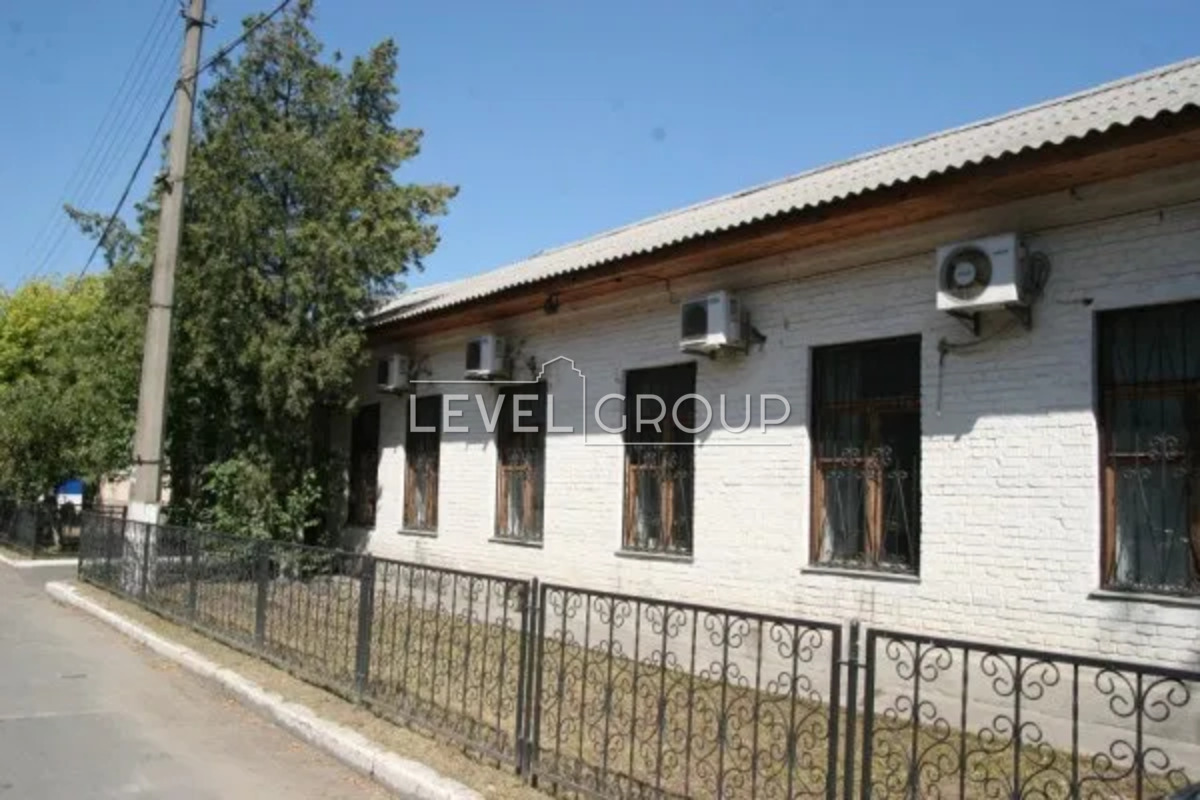 Деревообробна вул., 5д