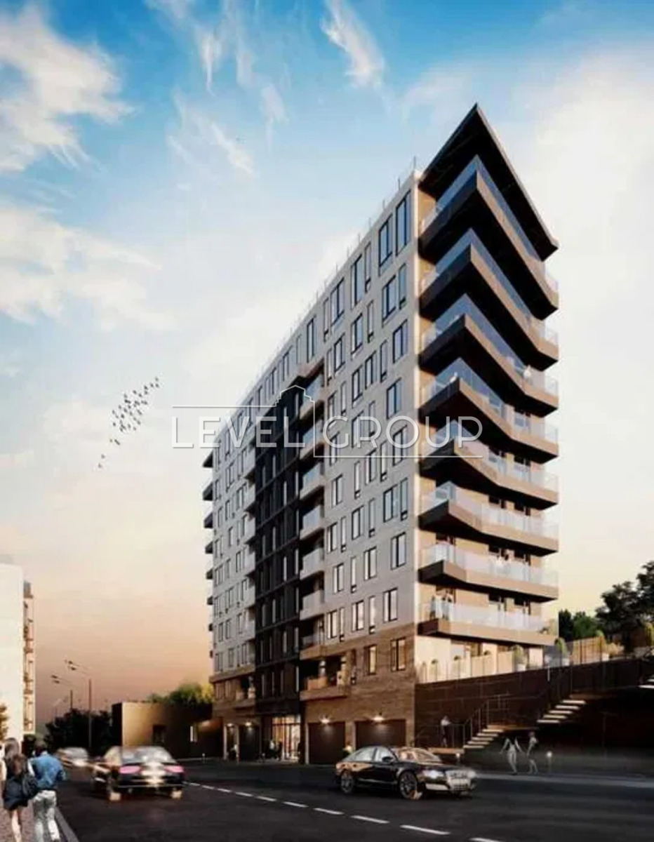 Bolsunovska St. (Serhiy Strutynskyi), 8