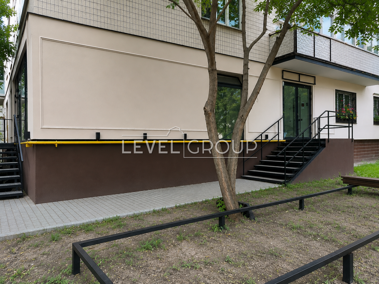 Andriy Verkhoglyad St. (Mykhayla Dragomirova), 6B