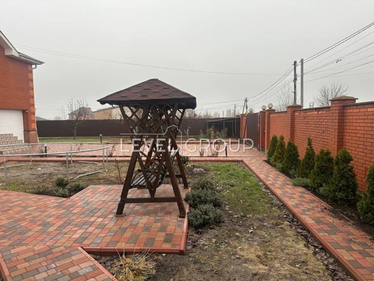 Кругликова вул.