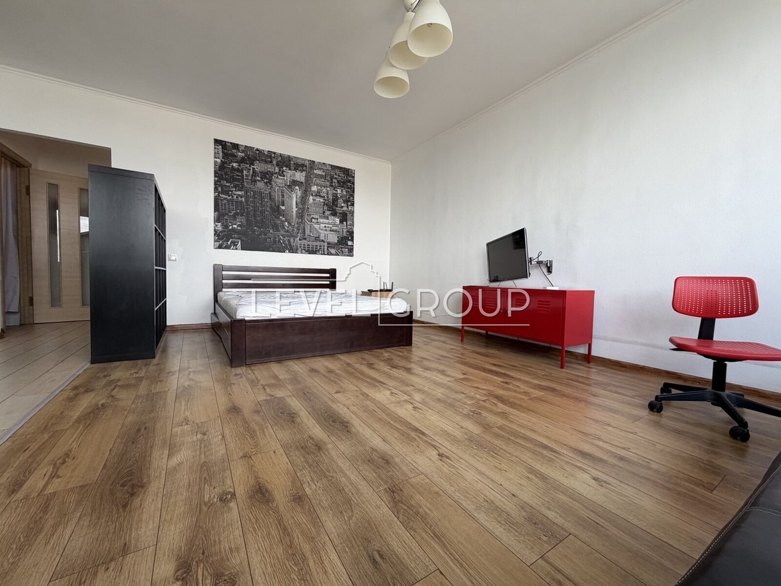 Vyshhorodska St., 45b/1