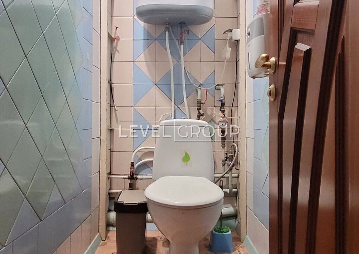 Половецька вул., 16а