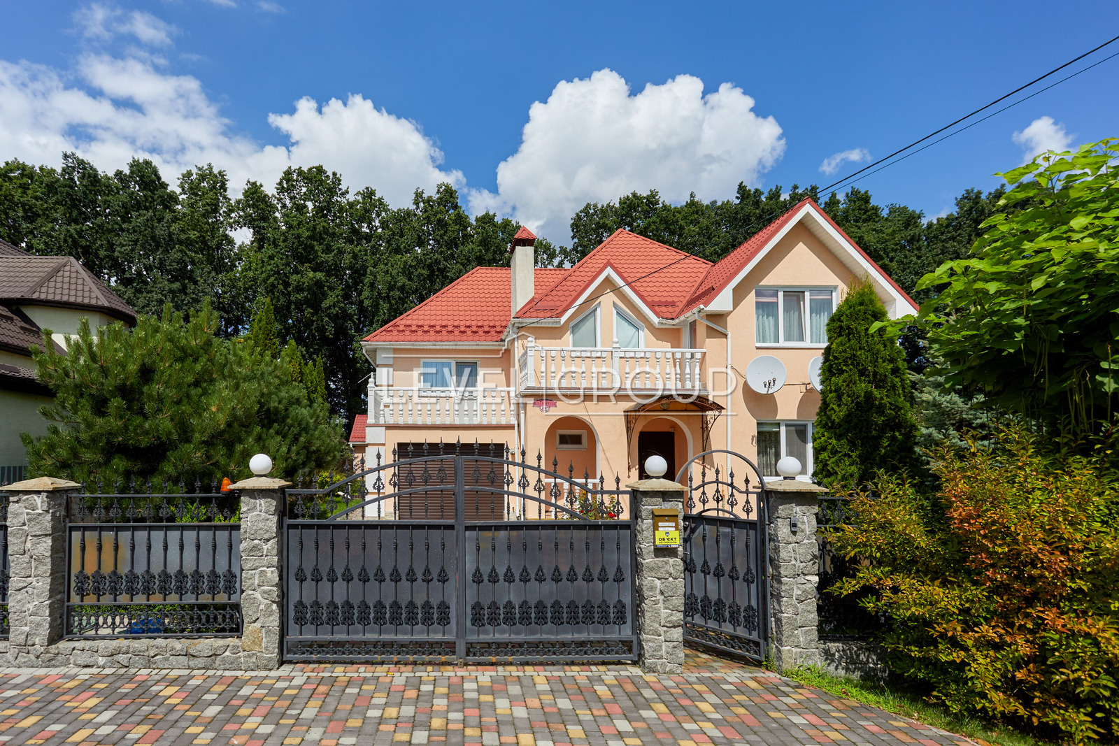 Блакитна вул., 21 А