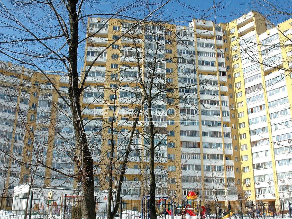 Борщагівська вул., 145