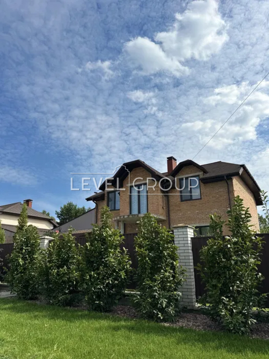 Київська вул.