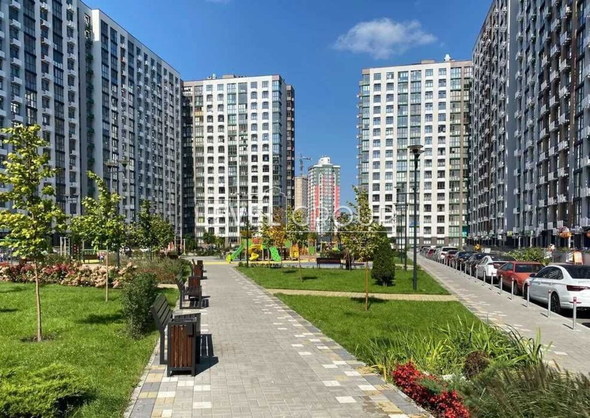 Tiraspolska St., 52