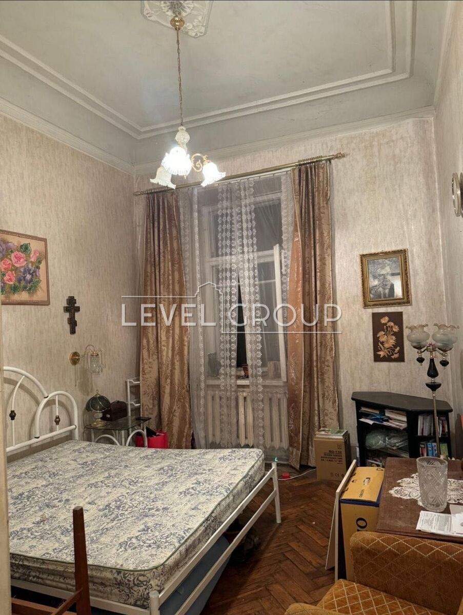 Михайла Омеляновича-Павленка вул. (Суворова), 14/12